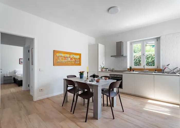 公寓 Guesthost - San Zeno Modern Near The Centre! 维罗纳